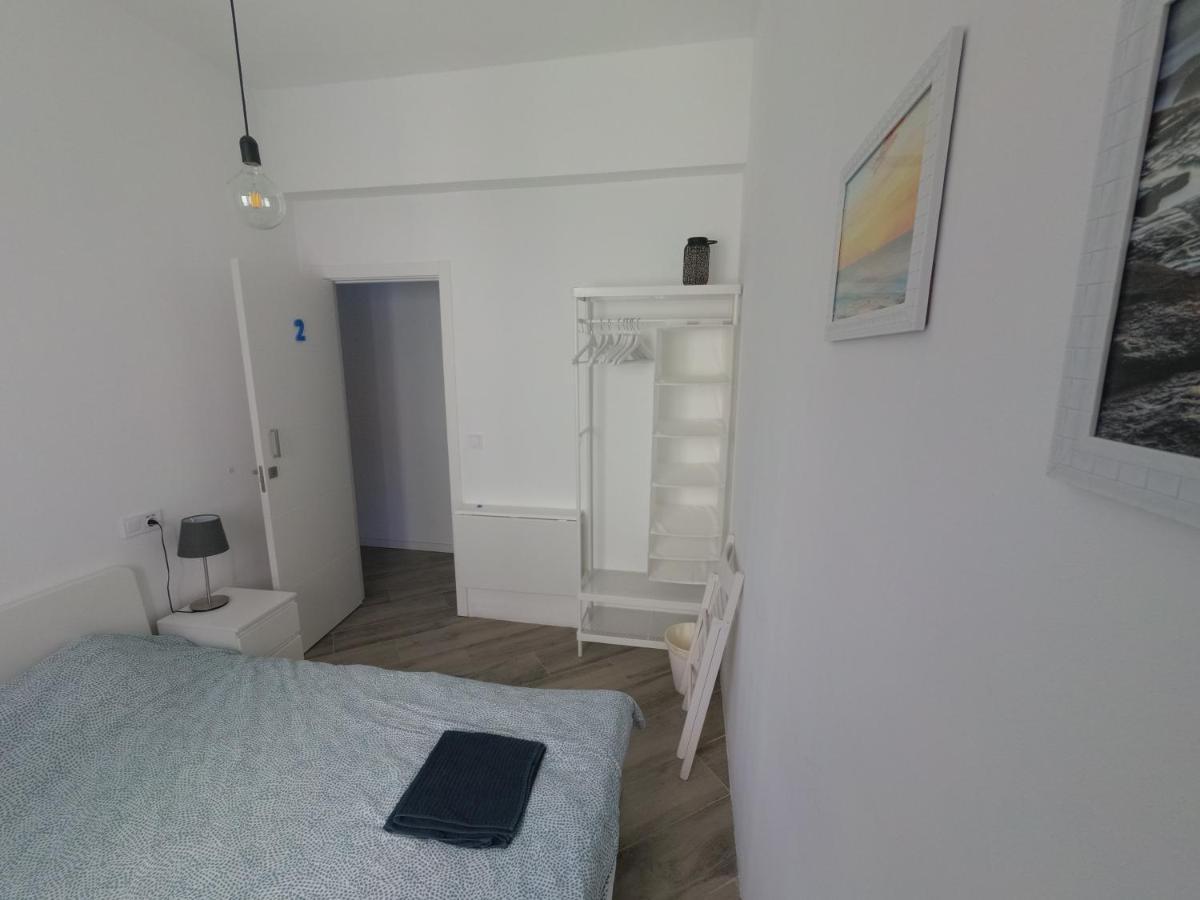 סנטה קרוס דה לה פלמה Room With Private Bathroom - Vivienda Vacacional Out Of Blue מראה חיצוני תמונה