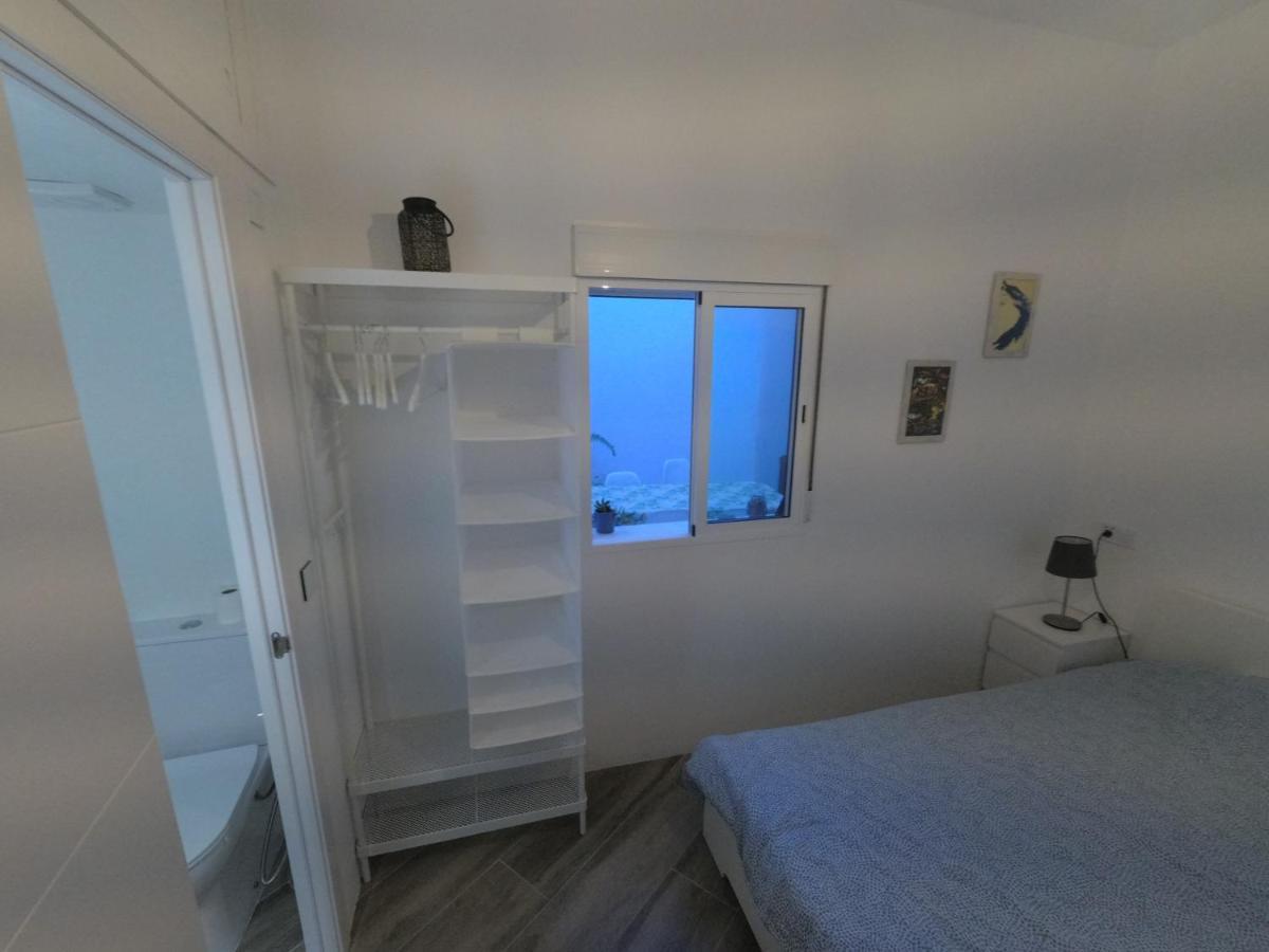 סנטה קרוס דה לה פלמה Room With Private Bathroom - Vivienda Vacacional Out Of Blue מראה חיצוני תמונה